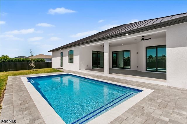 3300 NW 1st TER, Cape Coral, FL 33993