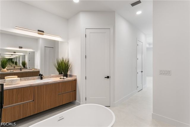 3300 NW 1st TER, Cape Coral, FL 33993