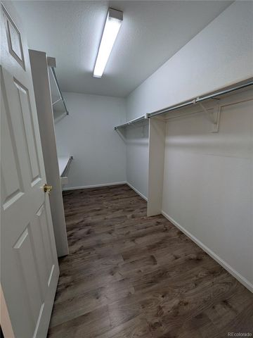 19613 E 39th Avenue, Denver, CO 80249