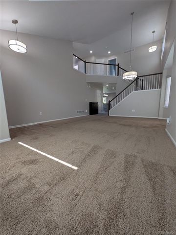 19613 E 39th Avenue, Denver, CO 80249