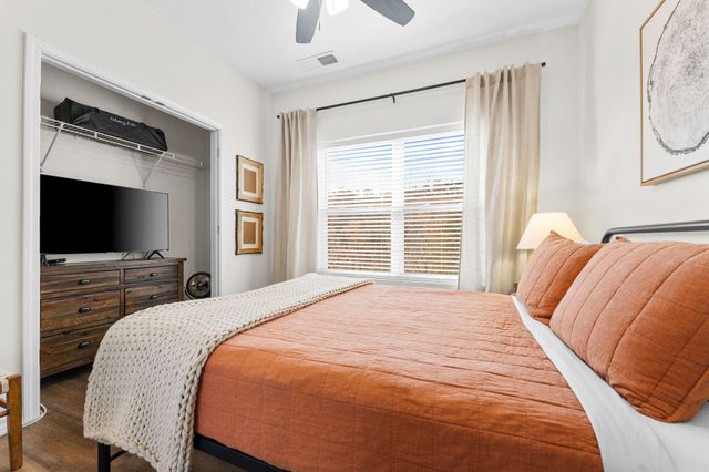 3111 S Vineyards Terrace Unit 6, Branson, MO 65616