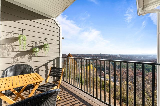 3111 S Vineyards Terrace Unit 6, Branson, MO 65616