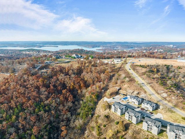 3111 S Vineyards Terrace Unit 6, Branson, MO 65616