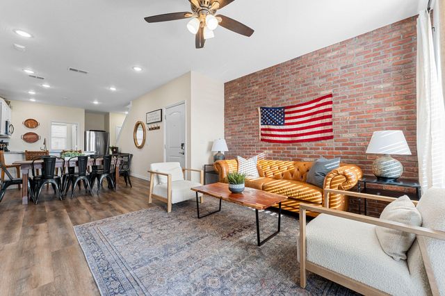 3111 S Vineyards Terrace Unit 6, Branson, MO 65616