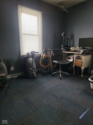 1506 E 24th Street, Muncie, IN 47302