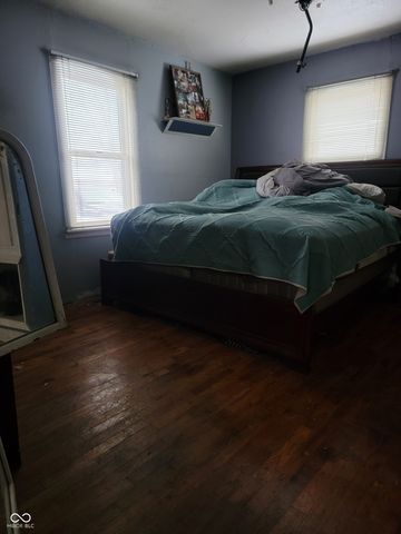 1506 E 24th Street, Muncie, IN 47302