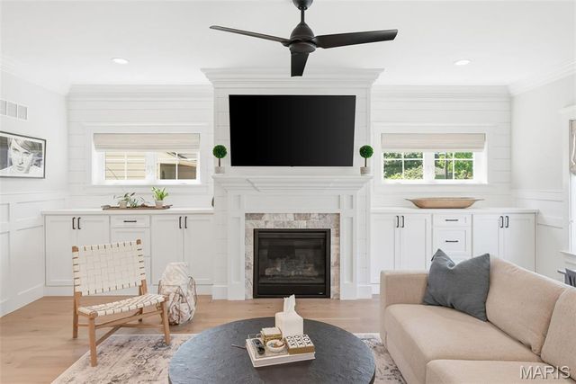 919 Poinsetta Lane, Kirkwood, MO 63122