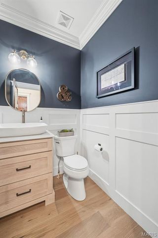 919 Poinsetta Lane, Kirkwood, MO 63122