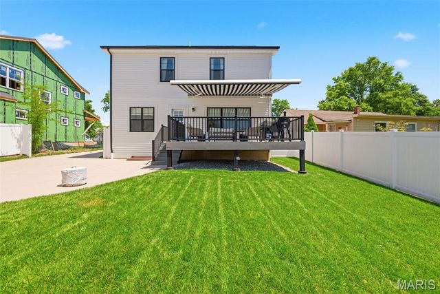 919 Poinsetta Lane, Kirkwood, MO 63122