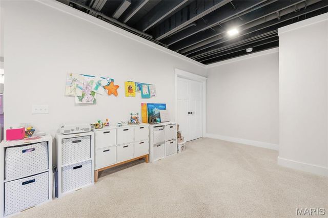 919 Poinsetta Lane, Kirkwood, MO 63122