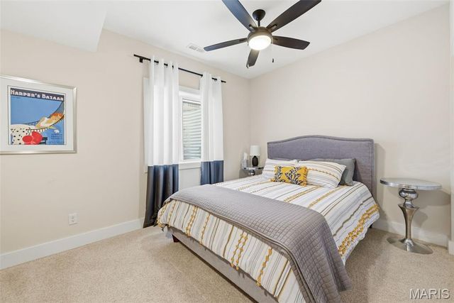 919 Poinsetta Lane, Kirkwood, MO 63122
