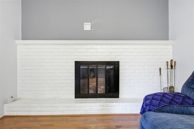 21467 Chestnut Lane, Farmington, MI 48336