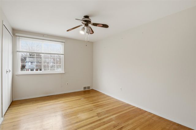 21467 Chestnut Lane, Farmington, MI 48336