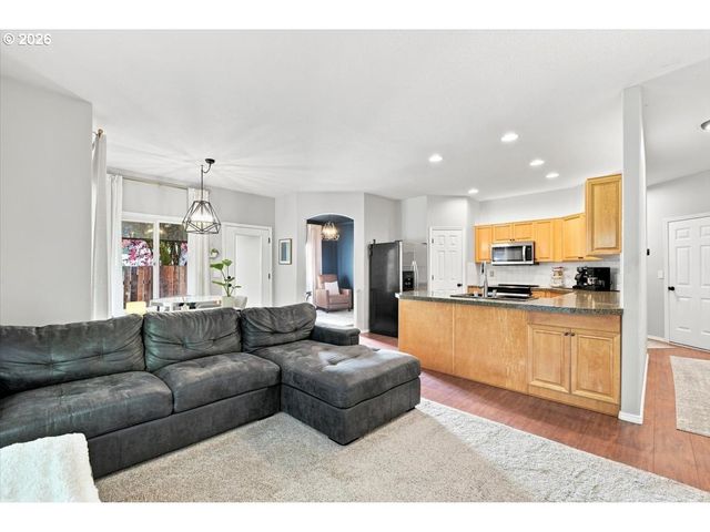 16814 Ne 31ST Way, Vancouver, WA 98682