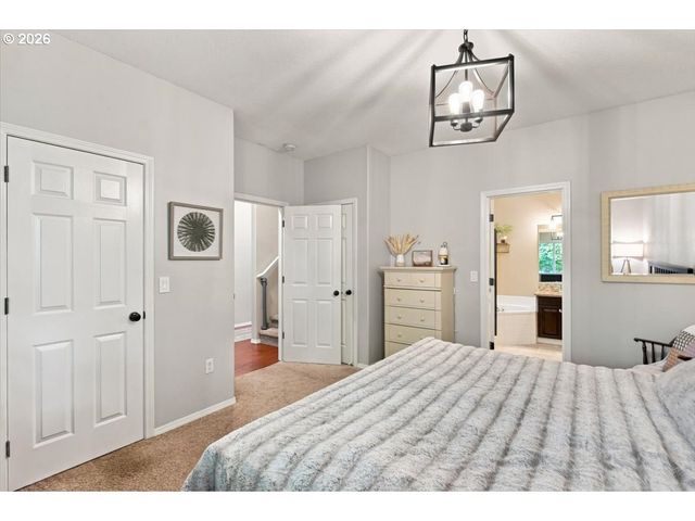 16814 Ne 31ST Way, Vancouver, WA 98682