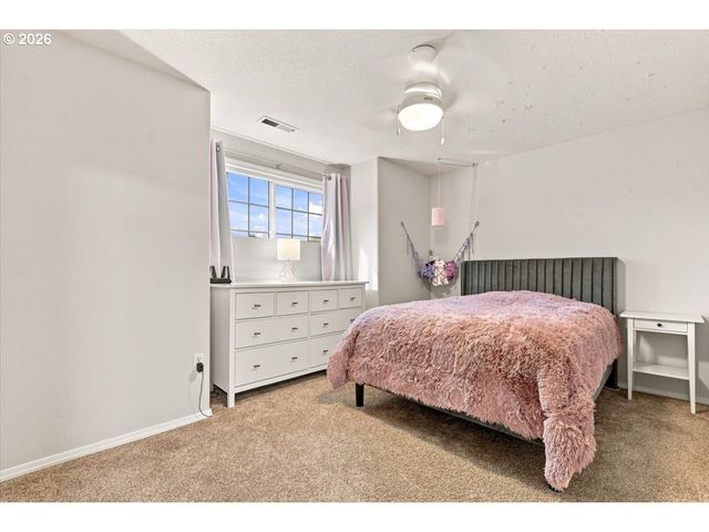 16814 Ne 31ST Way, Vancouver, WA 98682