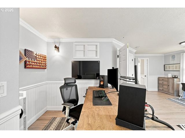 16814 Ne 31ST Way, Vancouver, WA 98682