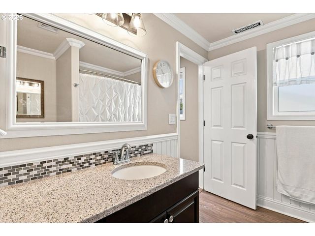 16814 Ne 31ST Way, Vancouver, WA 98682