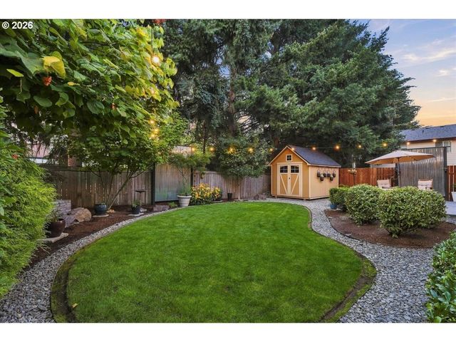 16814 Ne 31ST Way, Vancouver, WA 98682