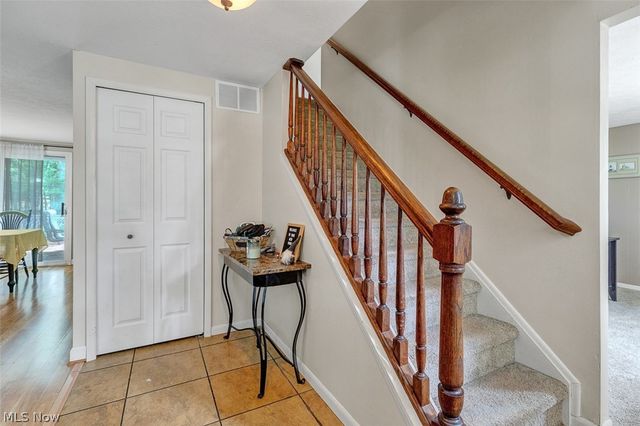 24000 Amesbury Drive, North Olmsted, OH 44070