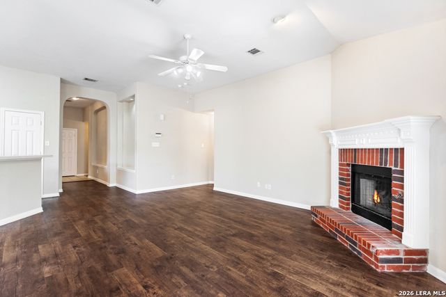 1318 Coronado Blvd., Universal City, TX 78148