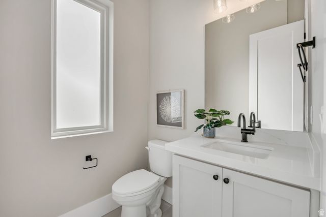 1452 W MEADOW GLEN DR, Bluffdale, UT 84065