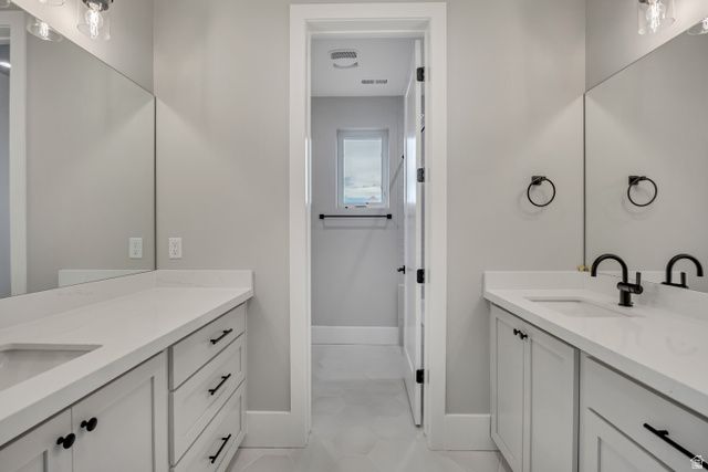 1452 W MEADOW GLEN DR, Bluffdale, UT 84065