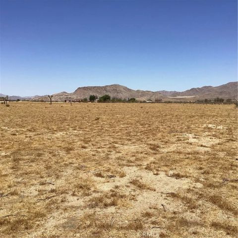0 Milpas, Apple Valley, CA 92308