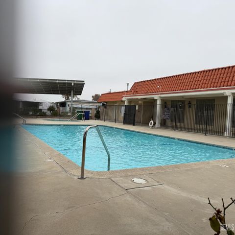 8500 Kern Canyon Road 3, Bakersfield, CA 93306