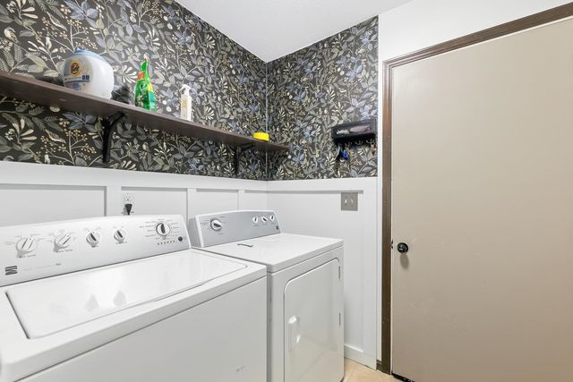 1817 N Kentucky Ln, Wichita, KS 67235