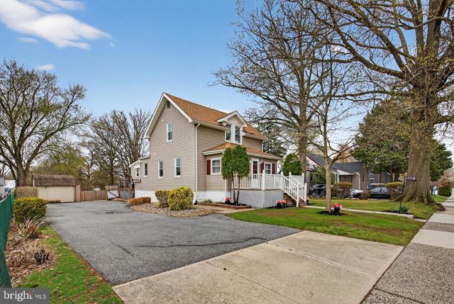 109 E MILL RD, Maple Shade, NJ 08052