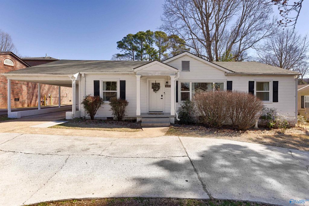 2213 California Street SE, Huntsville, AL 35801
