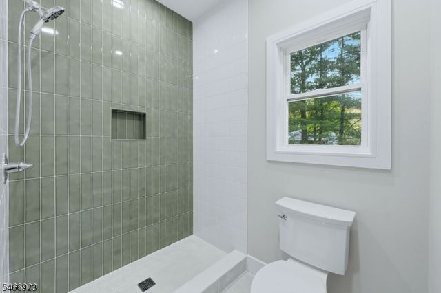 37 Maple Ave, West Orange Twp., NJ 07052