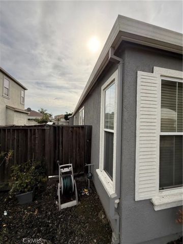 2066 Shady Forest, Stockton, CA 95205