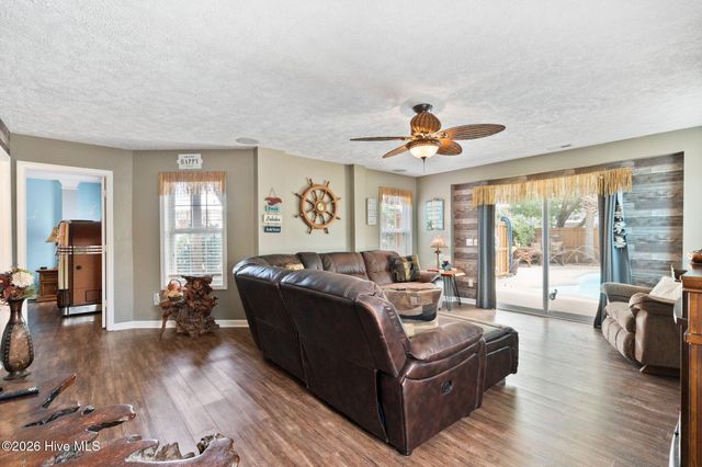 110 Palm Breeze Drive, Carolina Beach, NC 28428