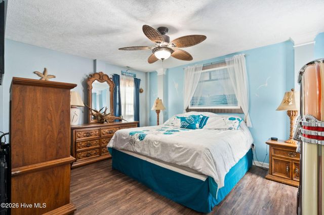 110 Palm Breeze Drive, Carolina Beach, NC 28428