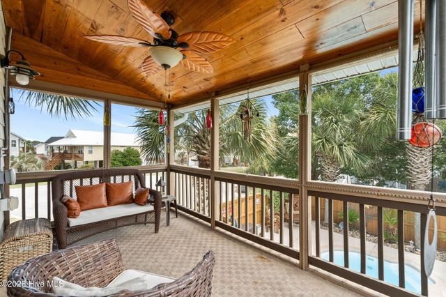 110 Palm Breeze Drive, Carolina Beach, NC 28428