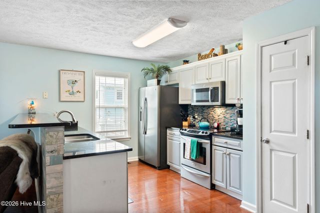 110 Palm Breeze Drive, Carolina Beach, NC 28428