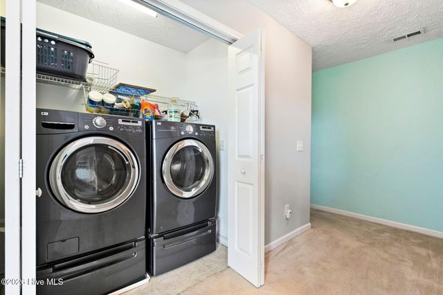 110 Palm Breeze Drive, Carolina Beach, NC 28428