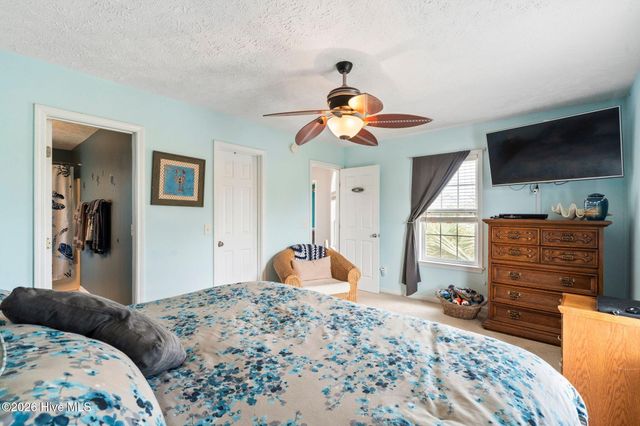 110 Palm Breeze Drive, Carolina Beach, NC 28428