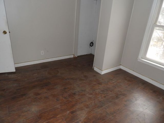 806 E 4th St, Oil City, PA 16301