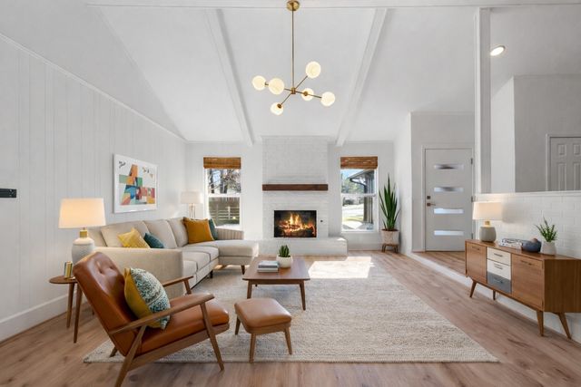 1121 Chevelly Court, Denton, TX 76209