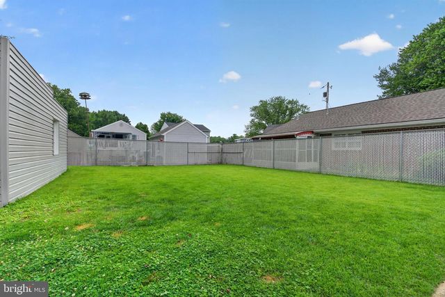 7415 GREENBANK RD, Middle River, MD 21220