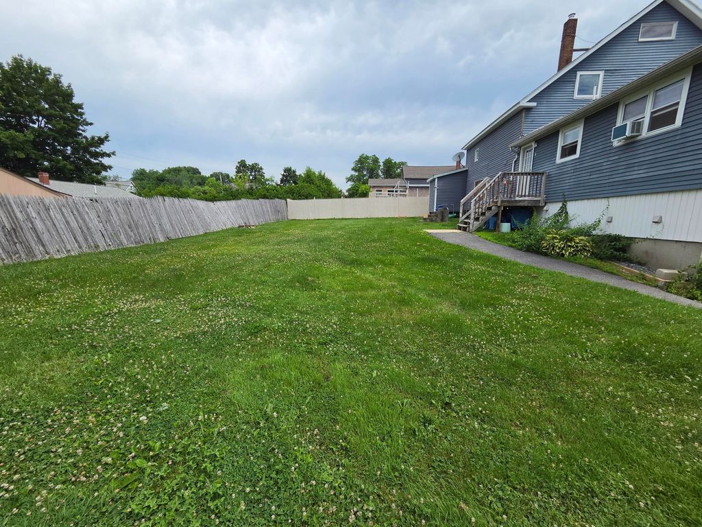 79 Dow Avenue, Lewiston, ME 04240 — photo 2