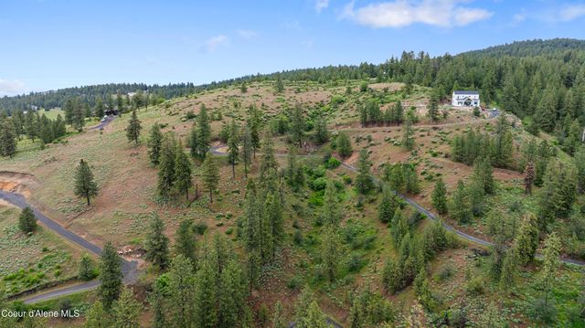 6527 E Big Rock Rd, Spokane, WA 99223