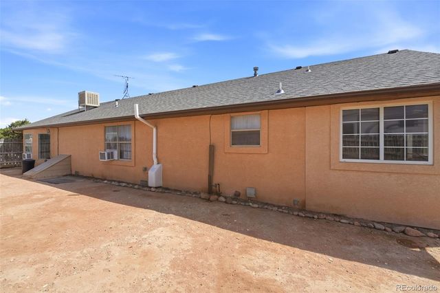 575 11th Street, Penrose, CO 81240