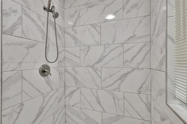 3032 Glenwood Rd, West Palm Beach, FL 33405