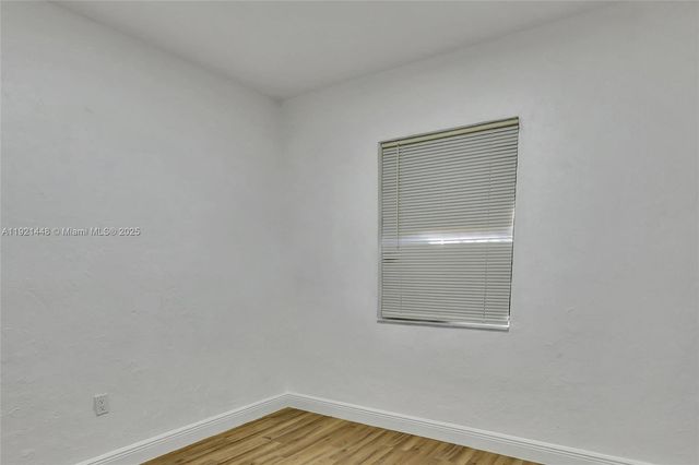 3032 Glenwood Rd, West Palm Beach, FL 33405