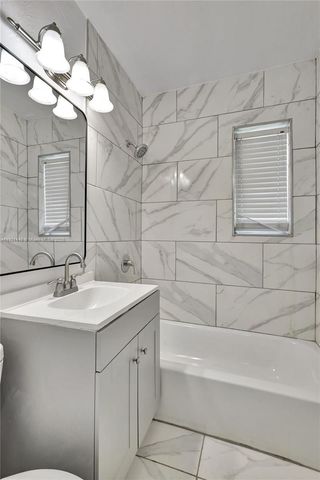 3032 Glenwood Rd, West Palm Beach, FL 33405