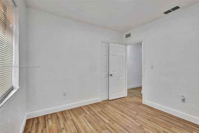 3032 Glenwood Rd, West Palm Beach, FL 33405